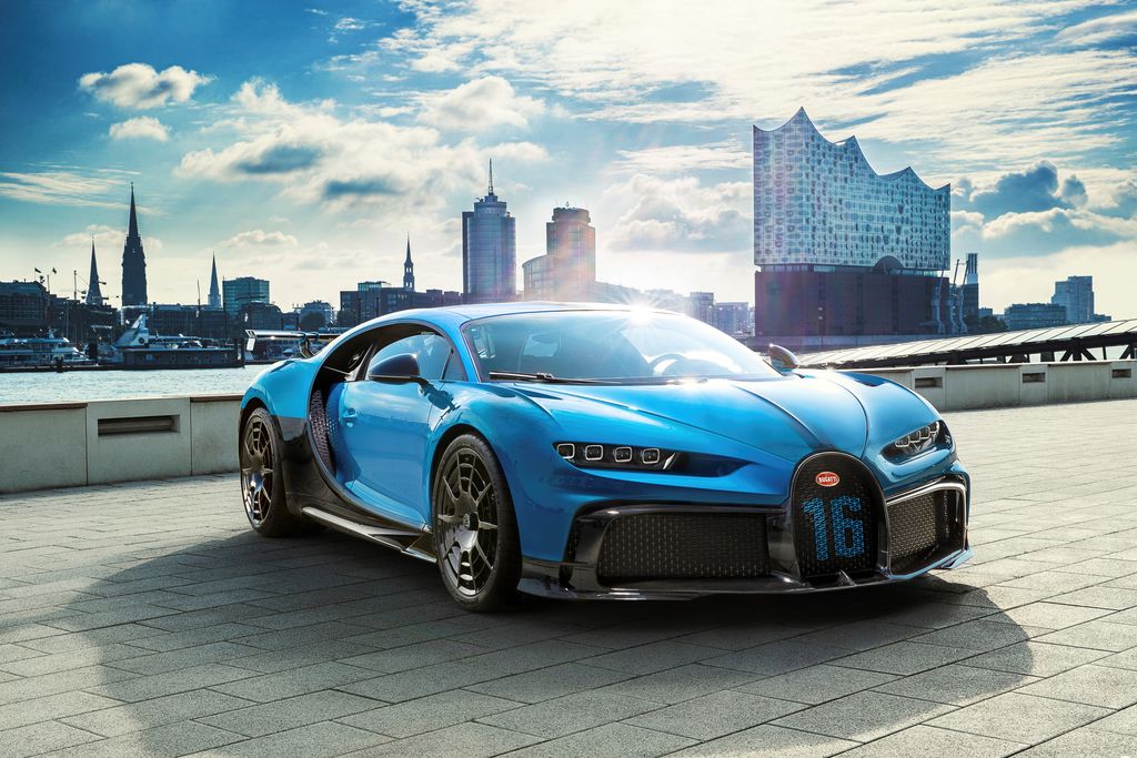 The Bugatti Chiron Is the World's Fastest Car