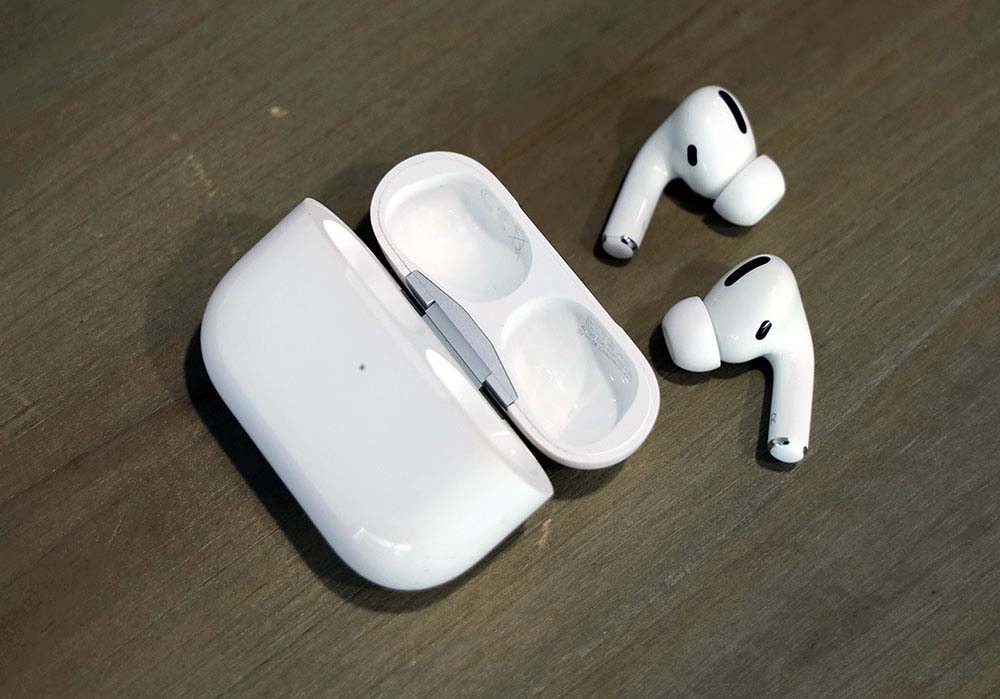 Apple AirPods Pro Review: sound in stubby package | Esquire Middle East – The Region's Men's Magazine