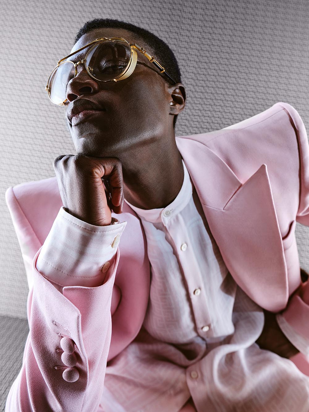 OLIVIER ROUSTEING SKETCHES FEATURING #BALMAINEYEWEAR by #Akoni  We're very  proud that Balmain is teaming up with AKONI and NTWRK for a one-of-a-kind  (RED) activation in support of The Global Fund to