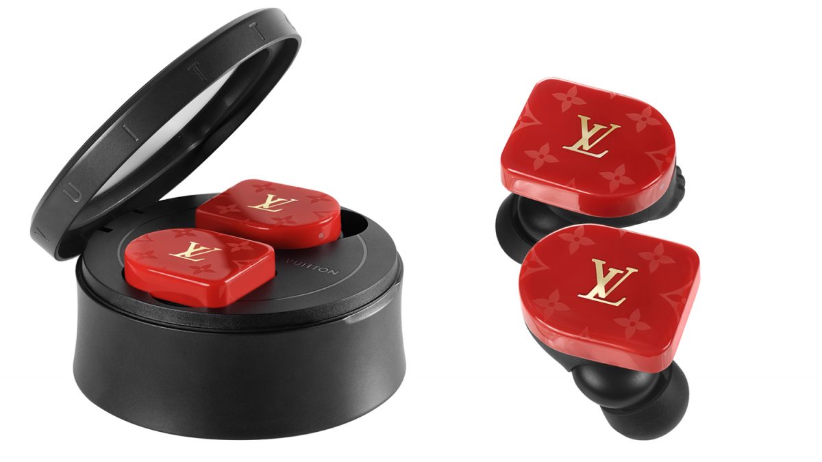 Louis Vuitton: New Louis Vuitton Horizon Light Up Earphones
