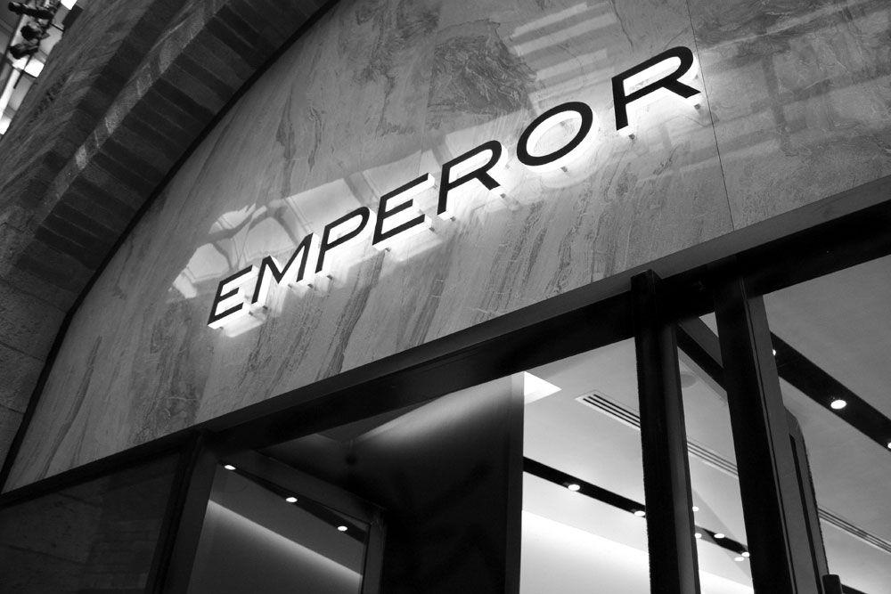 emperor-1688-opens-new-dubai-store-esquire-middle-east-the-region-s