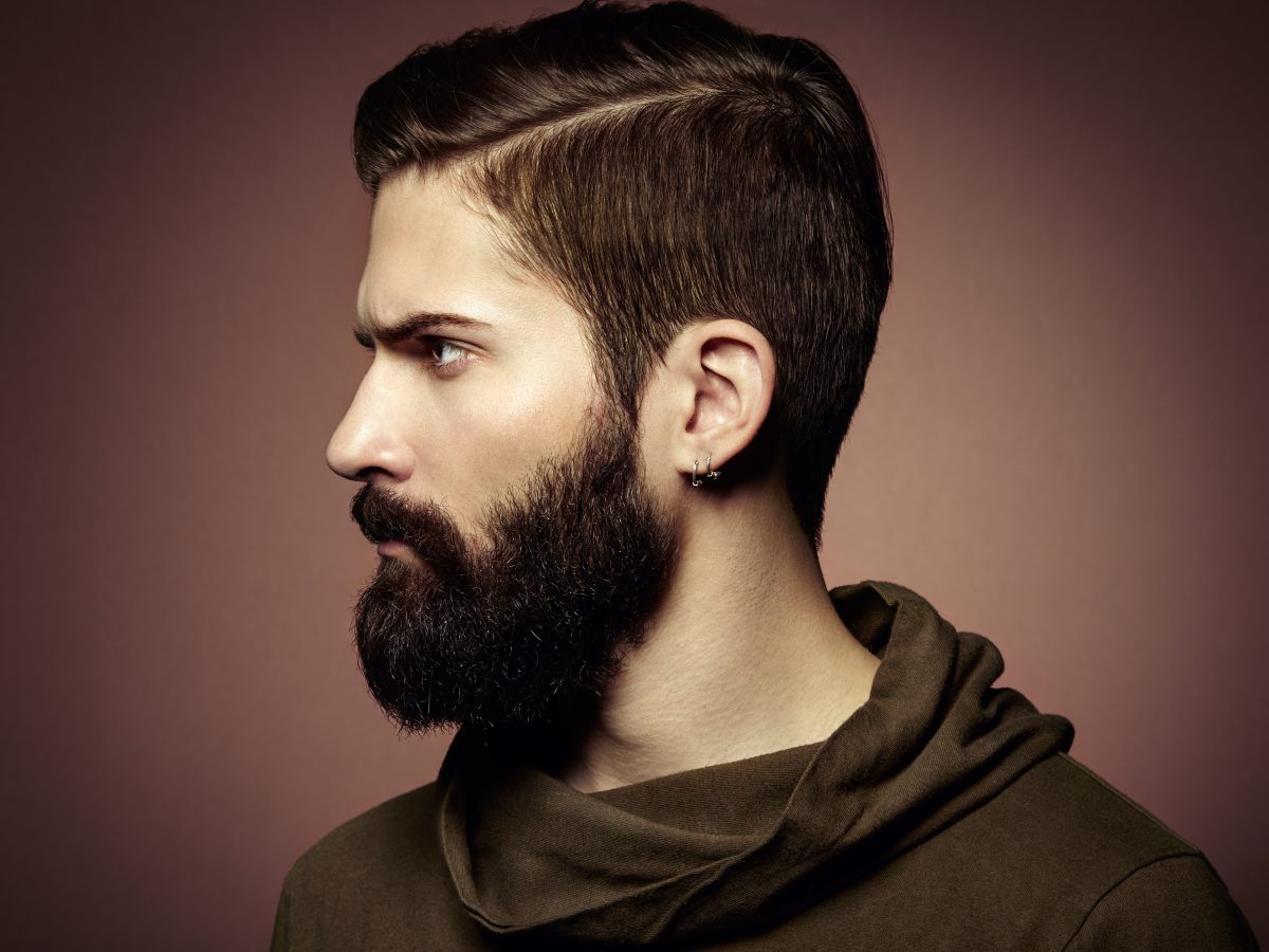 How to trim your beard a barber: 6 step tutorial | Esquire Middle East – The Region's Best Men's Magazine