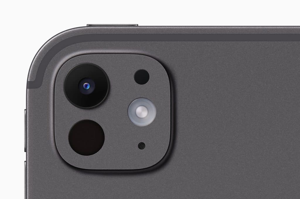 Apple iPad Pro cameras 240507 big.jpg.large 2x