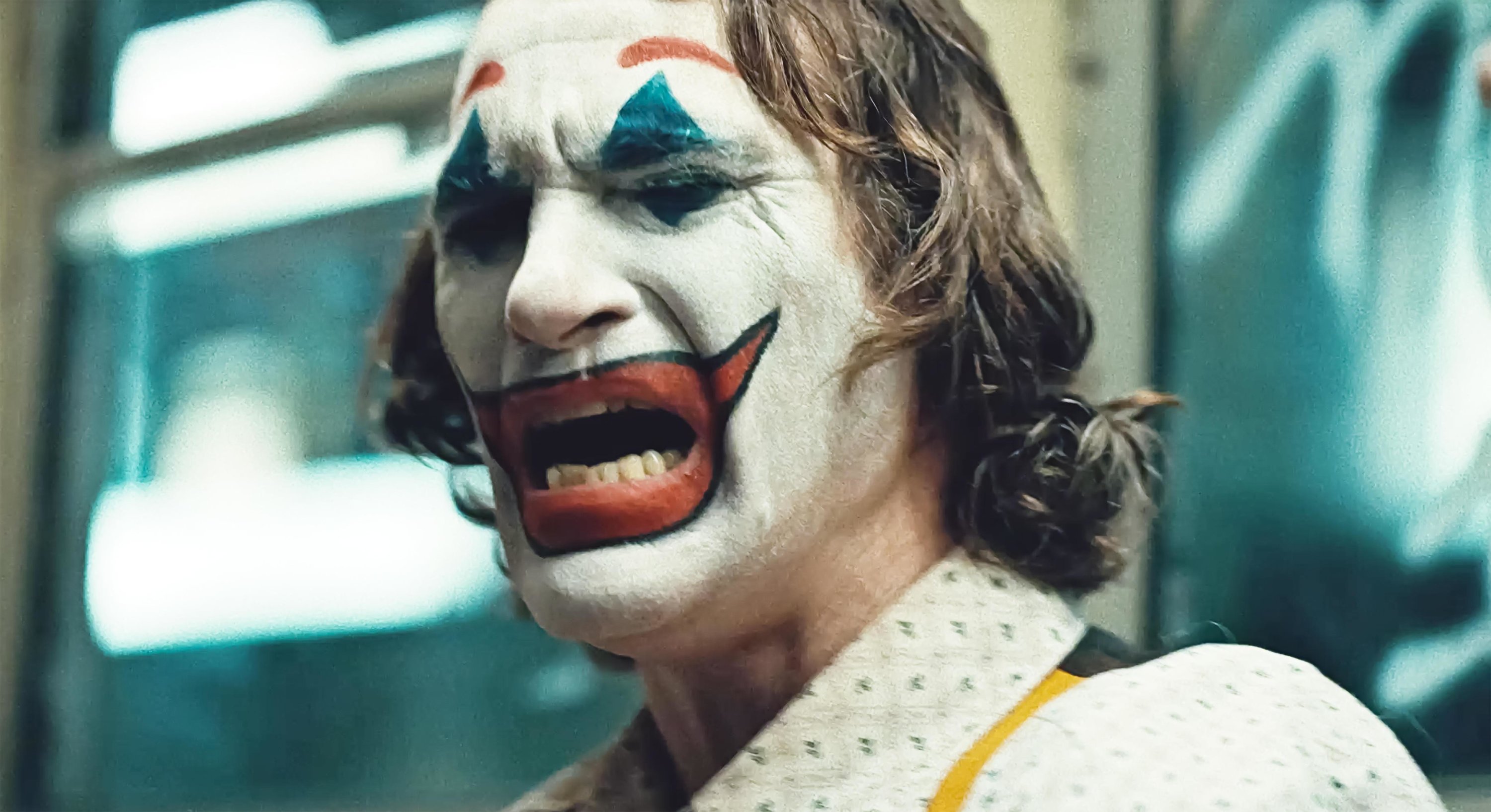 Too Terrifying People Walk Out Of The Joker Movie Esquire Middle East