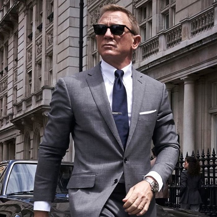 These are the sunglasses James Bond wears in Bond 25 - Esquire Middle East