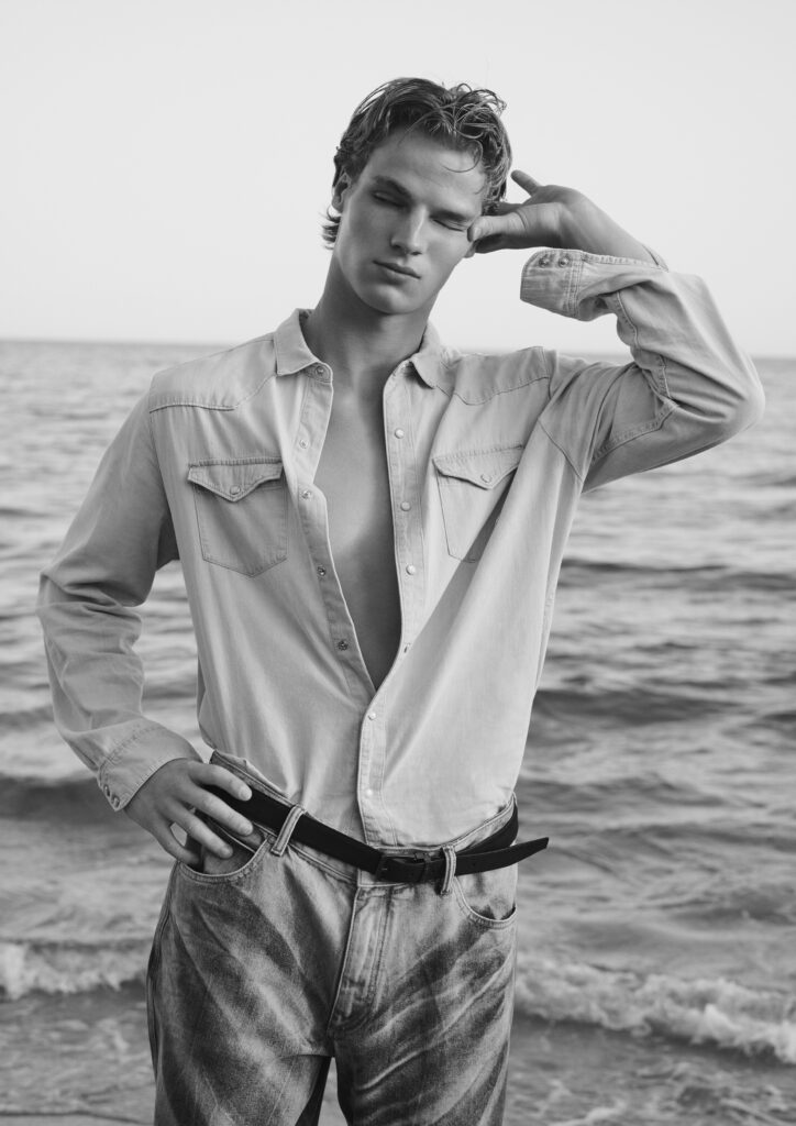 Emporio Armani Jeans
