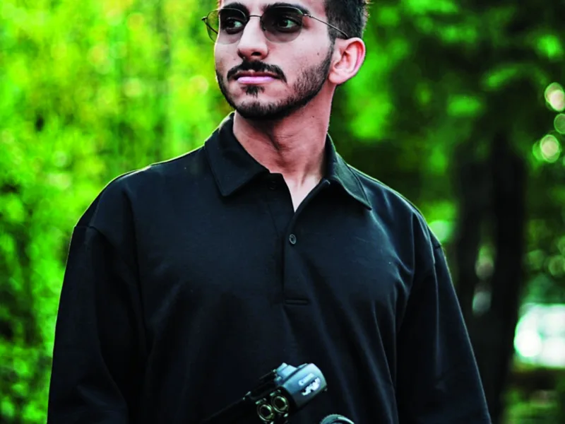 Saad Tahaitah honours the Al-Midqal dance and rifle fire celebration